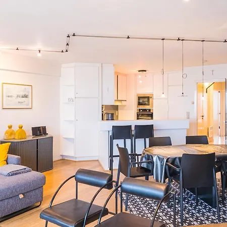 Appartamento With Two Terraces And Sea View *